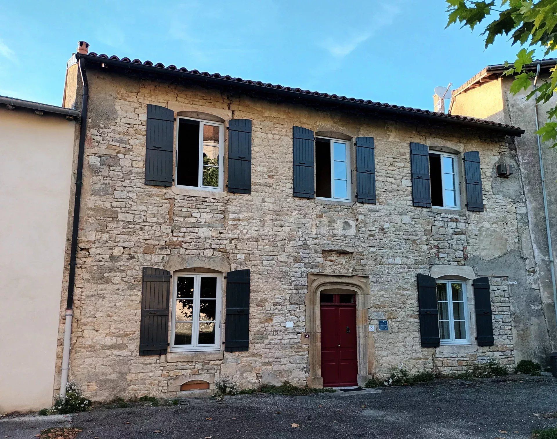 maison 7 Pièces en vente sur Val Suran (39320)