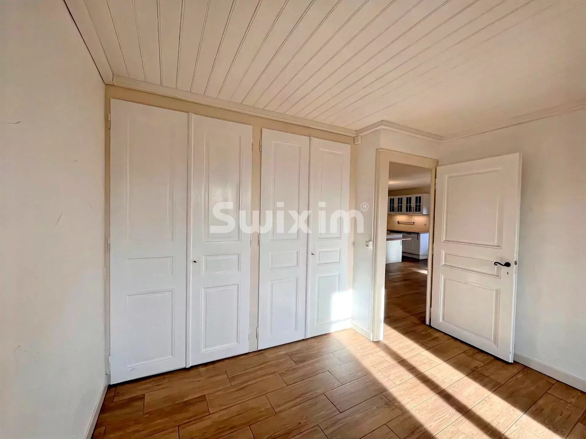 apartment 5 Rooms for sale on Satigny (1242)