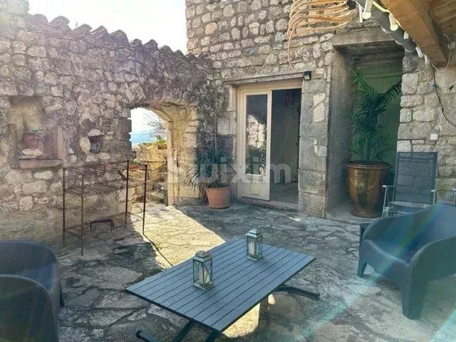maison 9 Pièces en vente sur Grignan (26230)