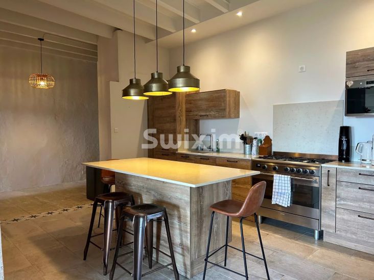 Vente Maison Grignan 9&nbsp;Pièces 300&nbsp;m²