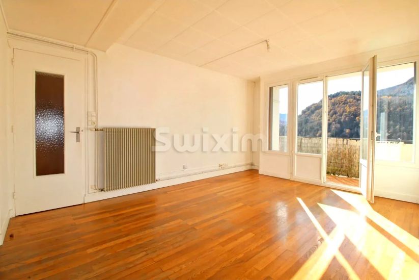 Vente Appartement Saint-Claude 4 Pièces 66.6 m²