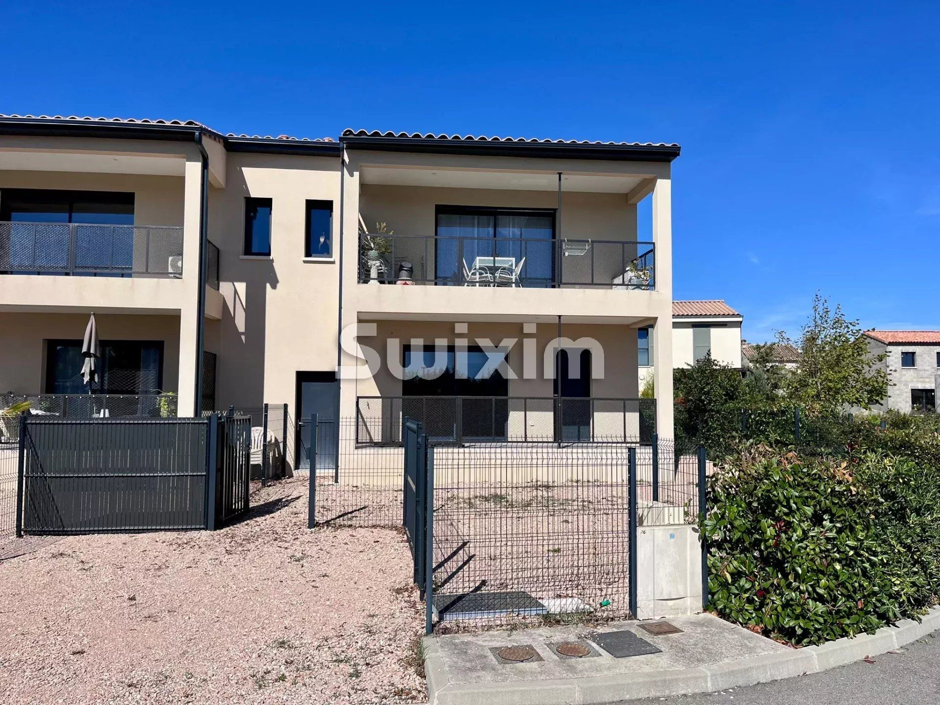 apartamento 3 Salas en venta en Camaret-sur-Aigues (84850)