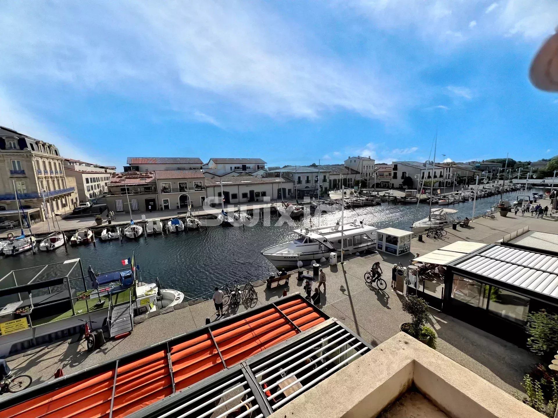 apartment 3 Rooms for sale on Marseillan (34340)