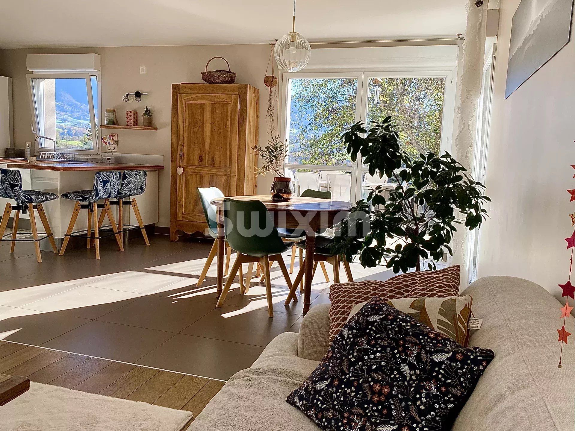 triplex 5 Salas en venta en Charvonnex (74370)