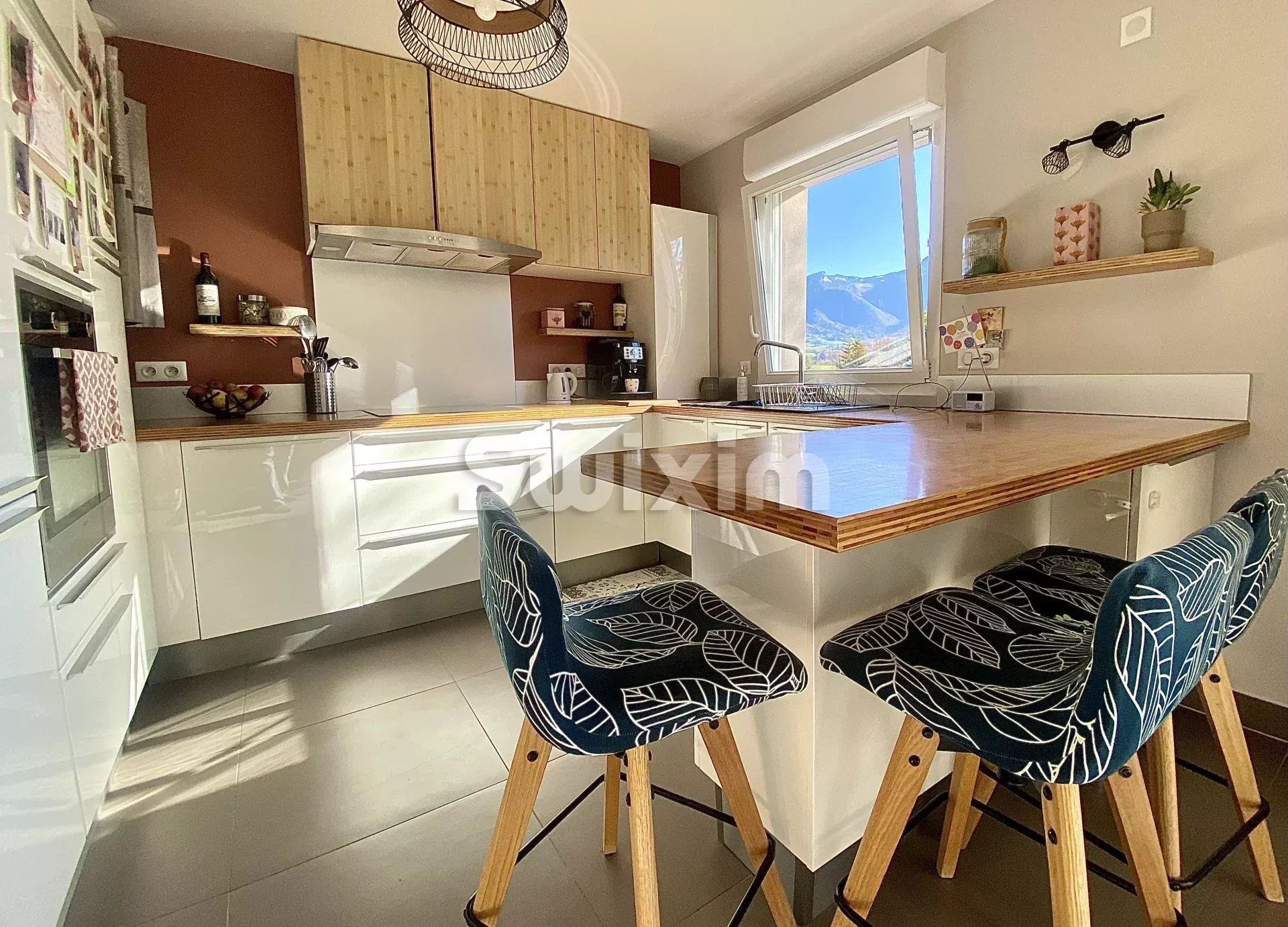 triplex 5 Salas en venta en Charvonnex (74370)