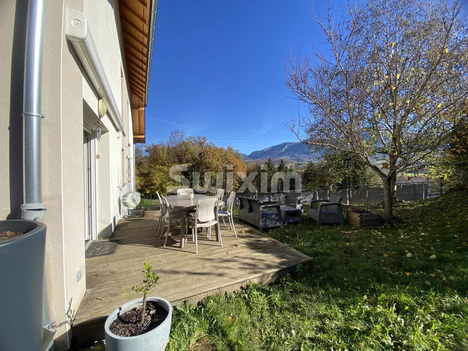 triplex 5 Salas en venta en Charvonnex (74370)