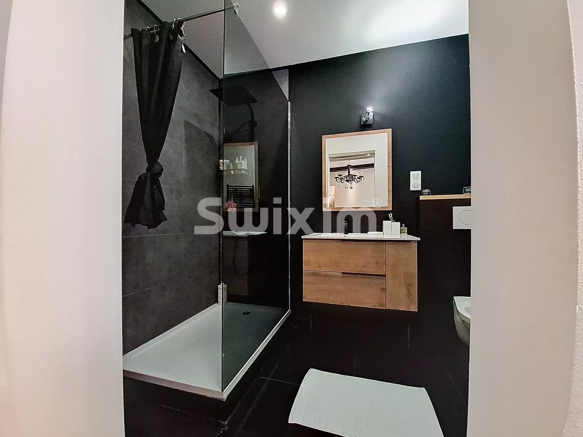 casa 5 Camere in vendita su Saint-Germain-de-Joux (01130)