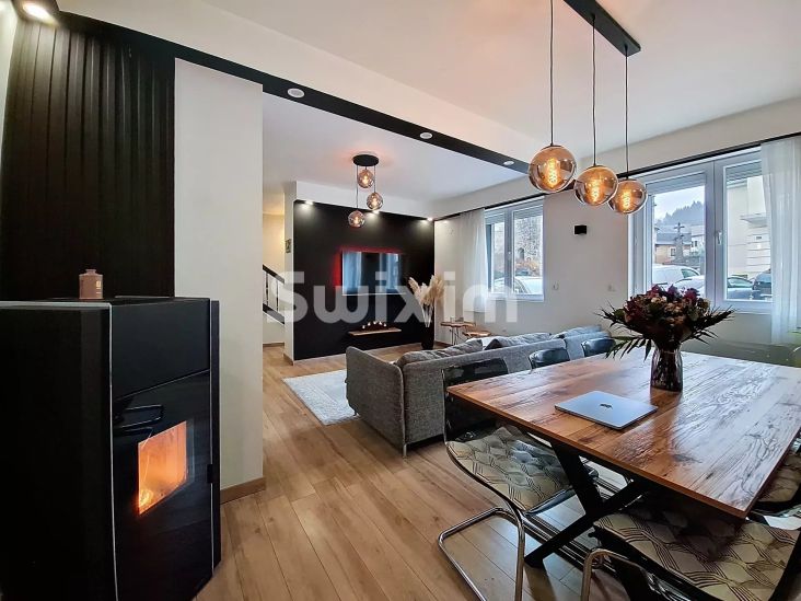 Vente Maison Saint-Germain-de-Joux 5&nbsp;Pièces 112&nbsp;m²