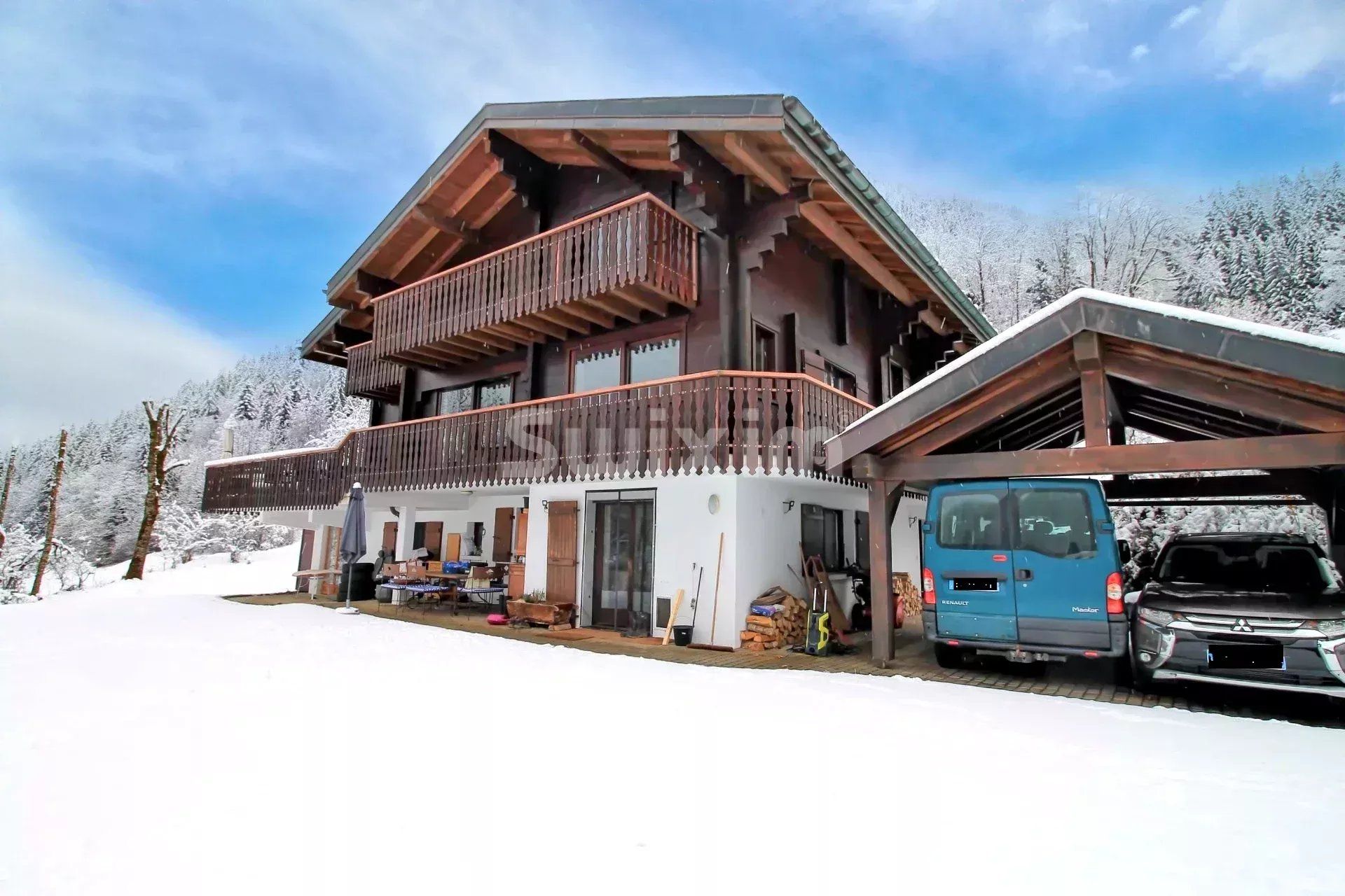 house 10 Rooms for sale on La Chapelle-d'Abondance (74360)