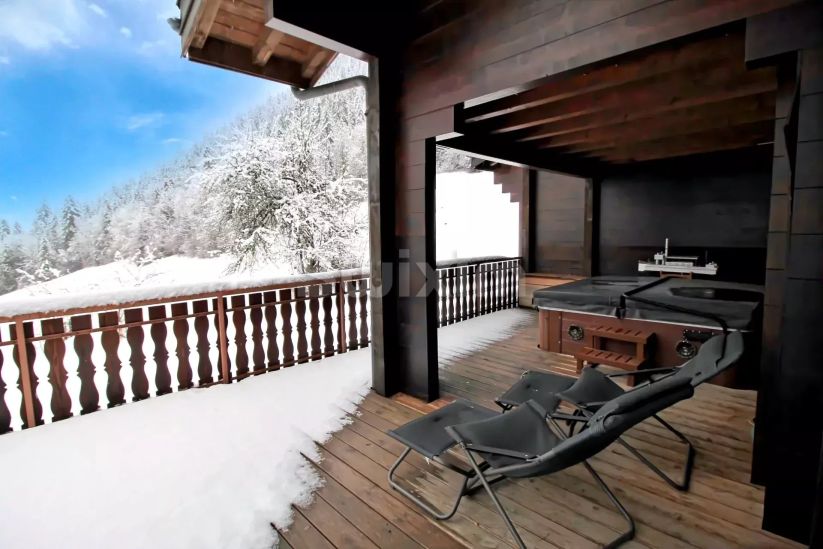 Vente Maison La Chapelle-d'Abondance 10 Pièces 250 m²