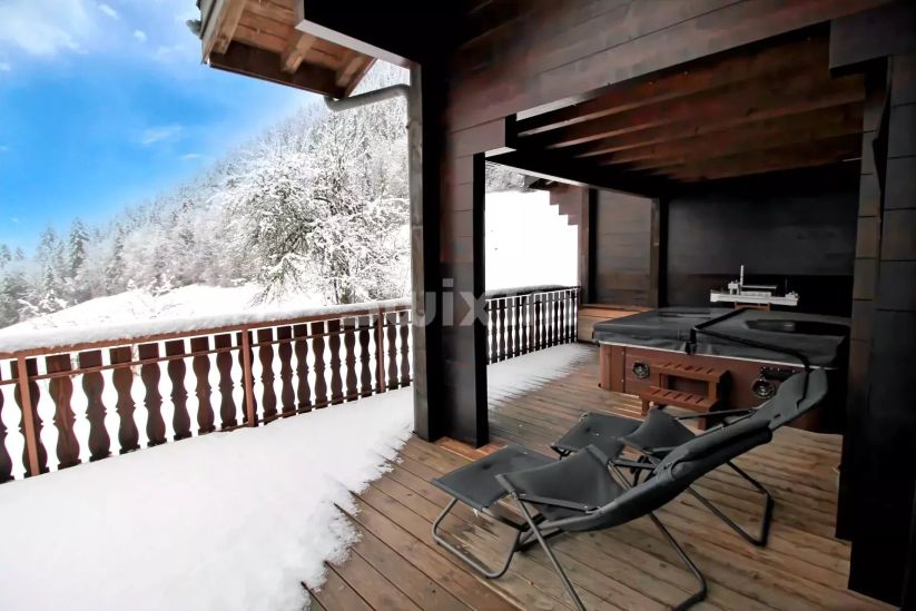 Sale House La Chapelle-d'Abondance 10&nbsp;Rooms 250&nbsp;m²