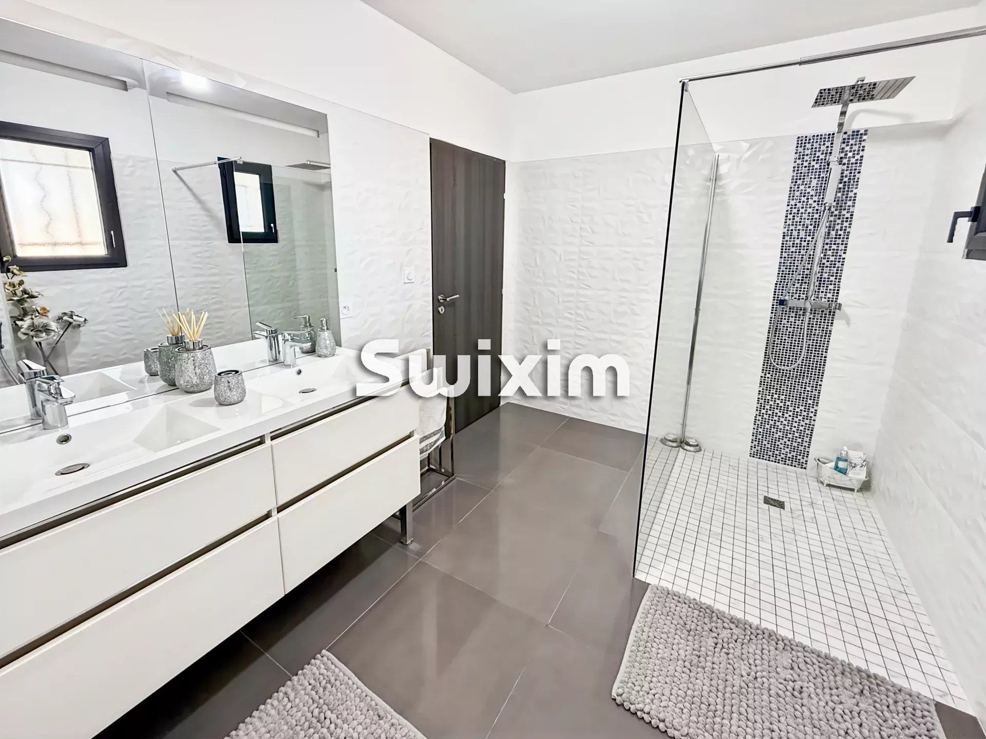 maison 6 Pièces en vente sur Bourg-Saint-Andéol (07700)