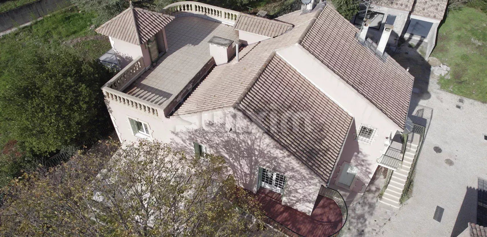 appartement 7 Pièces en vente sur Nîmes (30000)