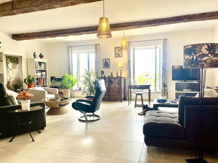 Vente Appartement Grignan 5 Pièces 160 m²