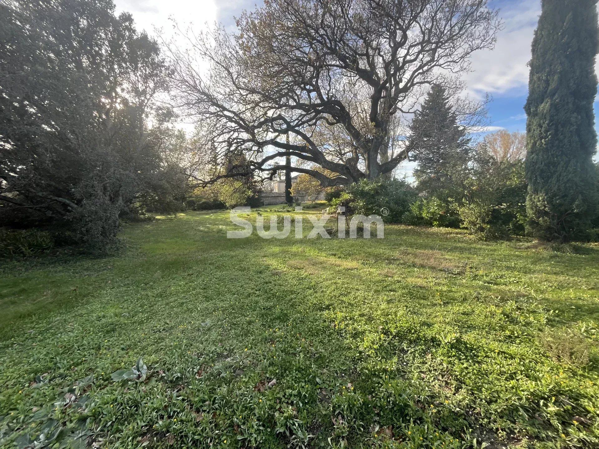 mas 7 Camere in vendita su Grignan (26230)