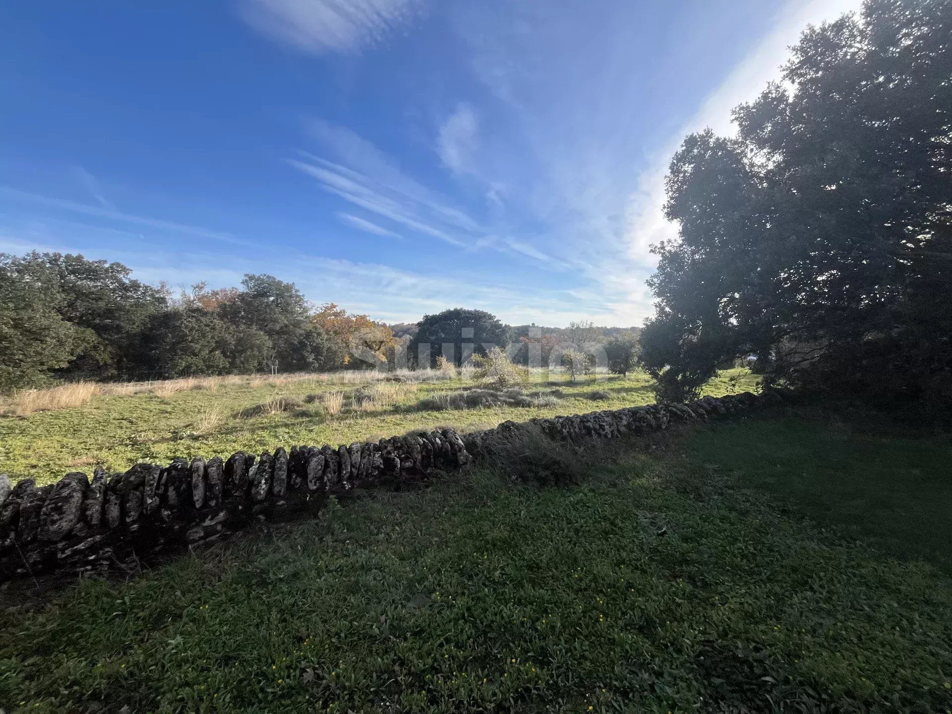 mas 7 Salas en venta en Grignan (26230)