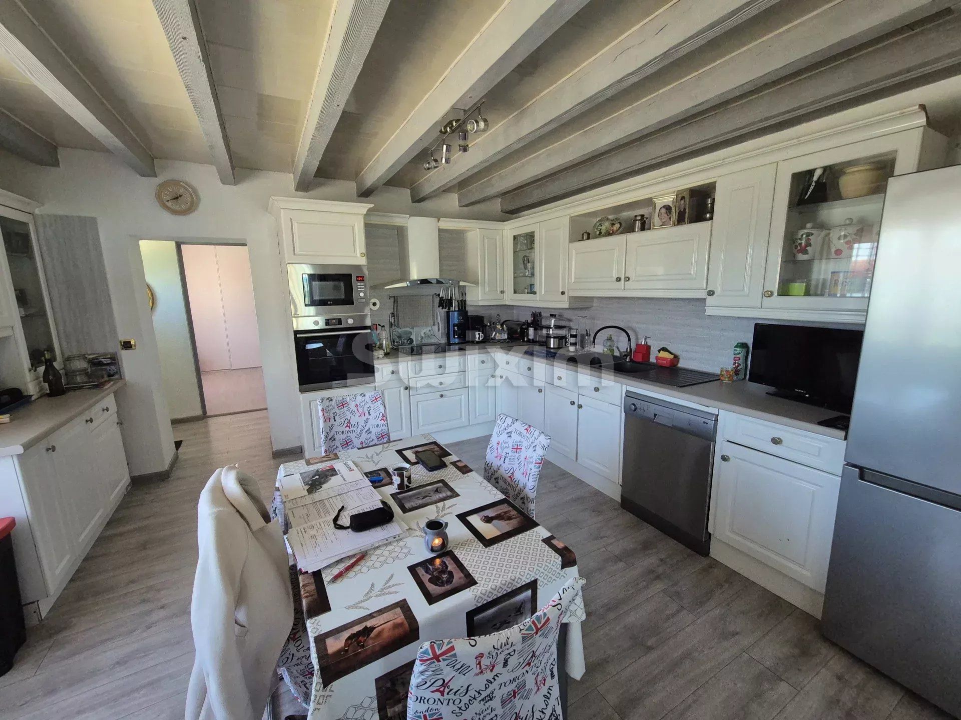 maison 6 Pièces en vente sur Le Deschaux (39120)