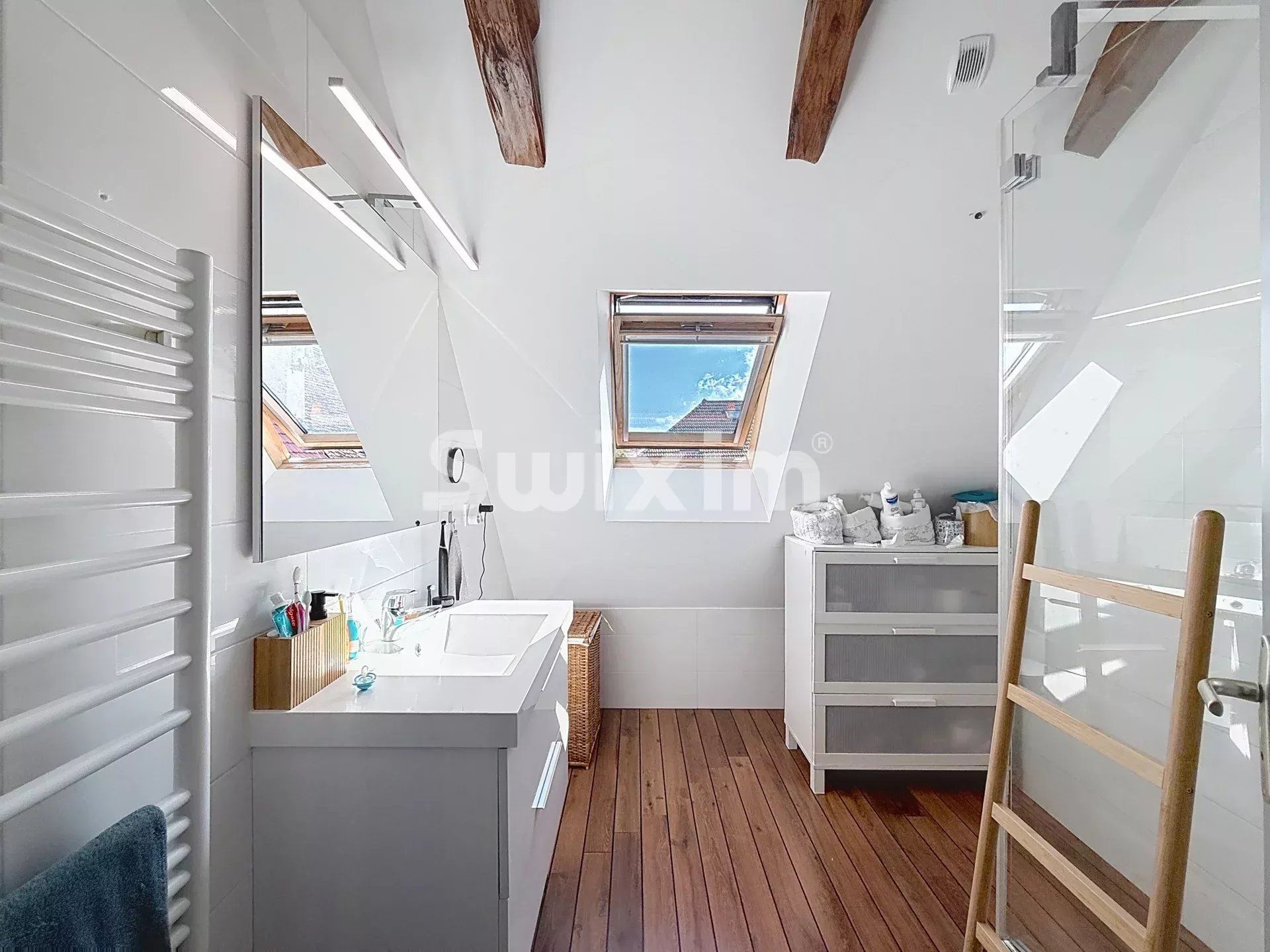 appartamento 4 Camere in vendita su Gex (01170)