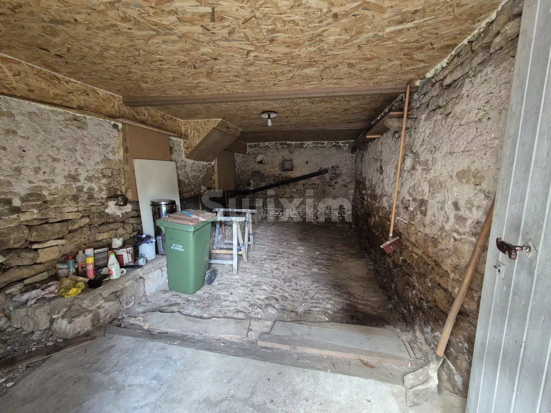 maison 13 Pièces en vente sur Metz-le-Comte (58190)