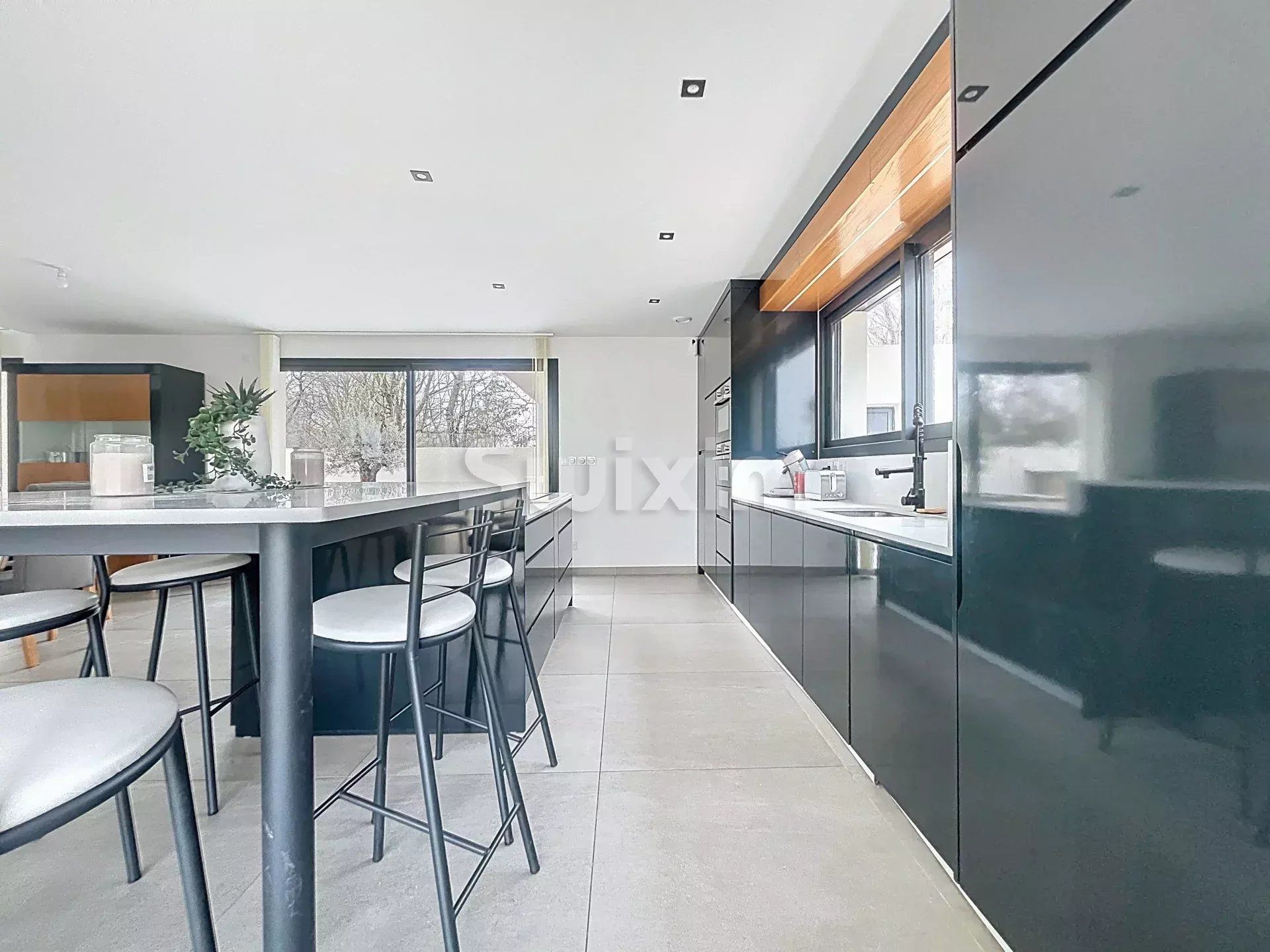 casa 5 Camere in vendita su Villars-les-Dombes (01330)