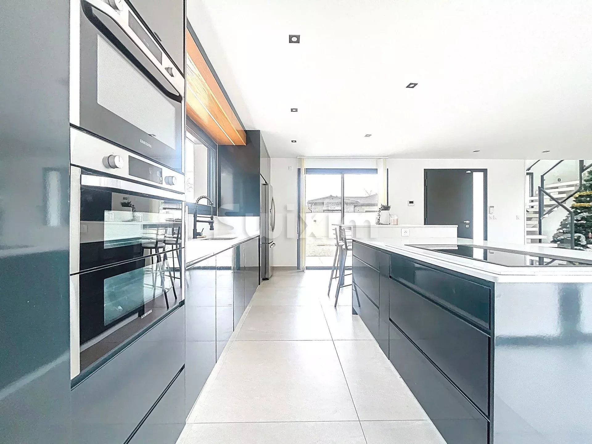 casa 5 Camere in vendita su Villars-les-Dombes (01330)