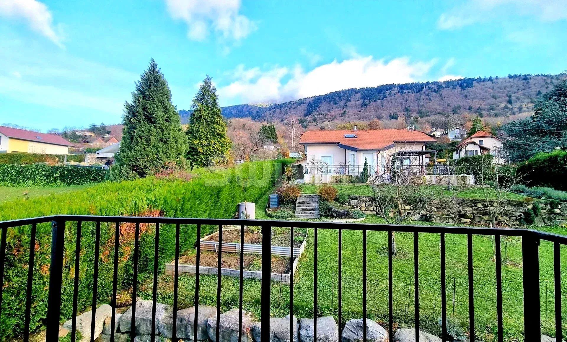 maison 4 Pièces en vente sur Saint-Cergues (74140)