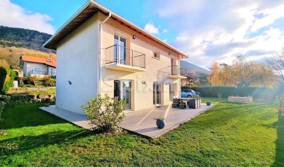 Vente Maison Saint-Cergues 4 Pièces 121 m²