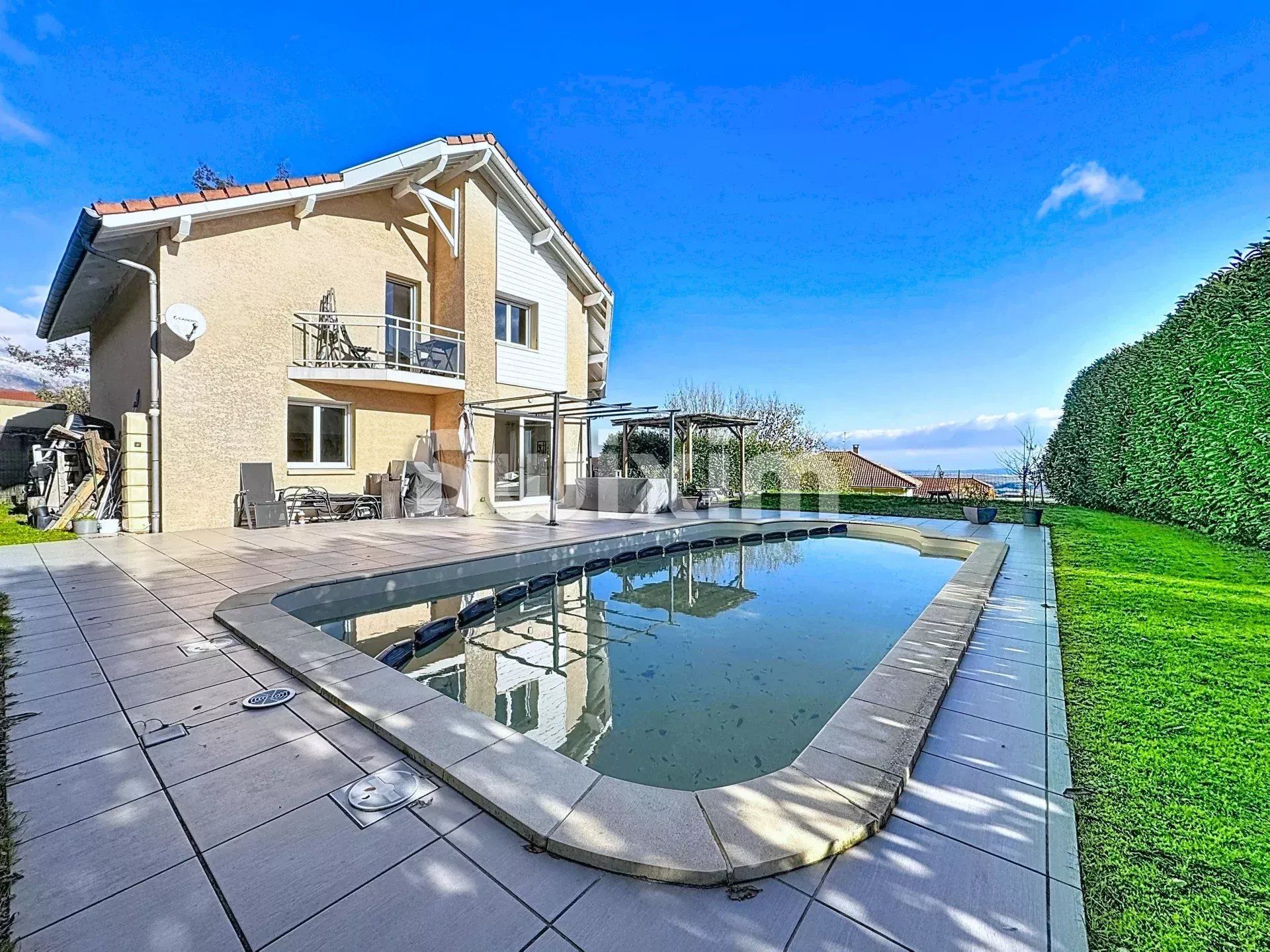 maison 6 Pièces en vente sur Collonges (01550)