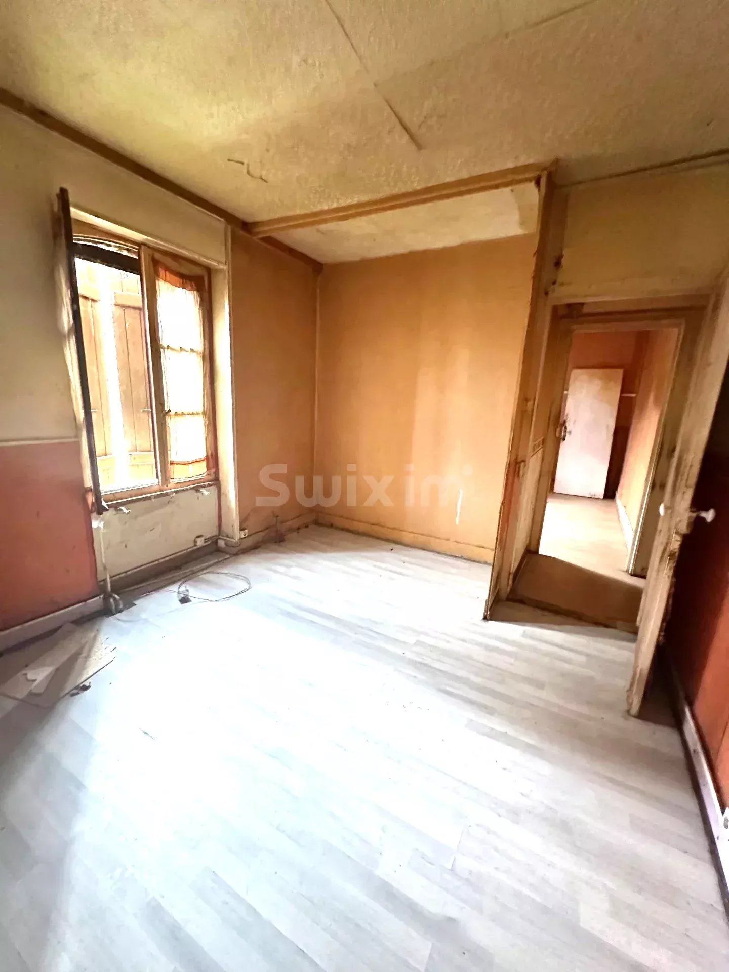 casa 8 Salas en venta en Lons-le-Saunier (39000)