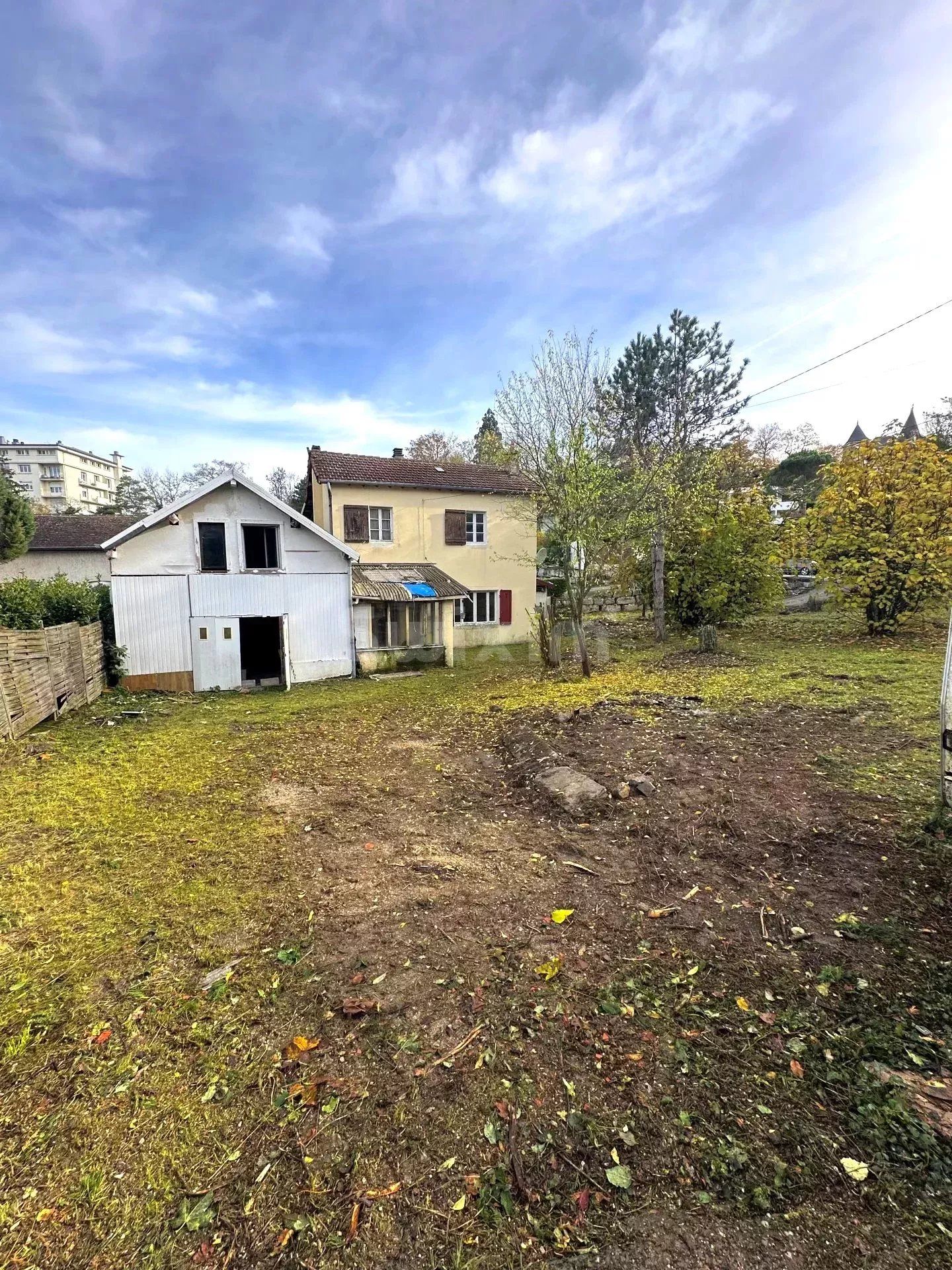 casa 8 Salas en venta en Lons-le-Saunier (39000)