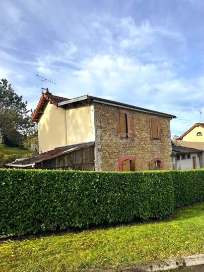 Vente Maison Lons-le-Saunier 8 Pièces 147.19 m²