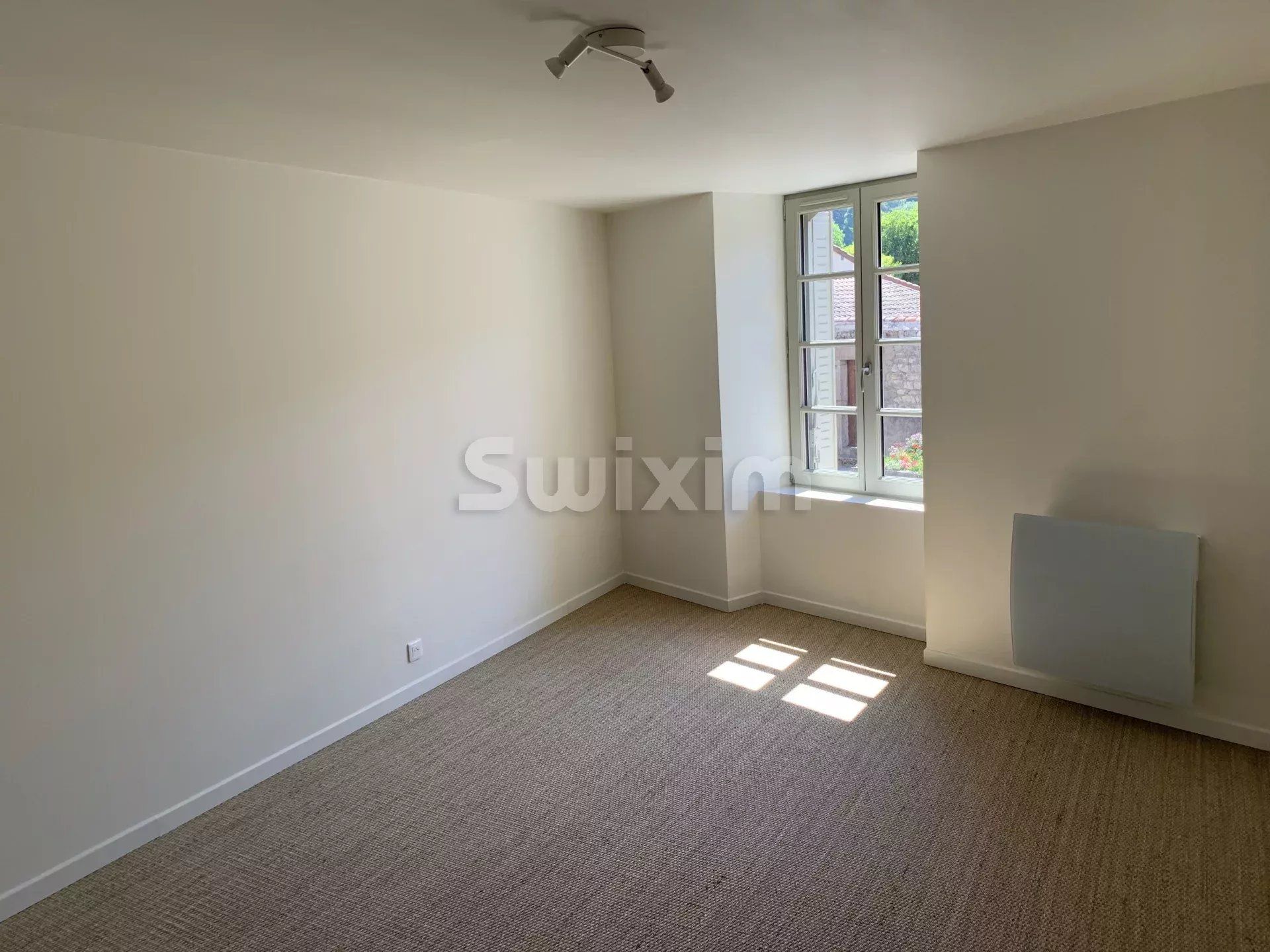 maison 5 Pièces en vente sur Cuiseaux (71480)