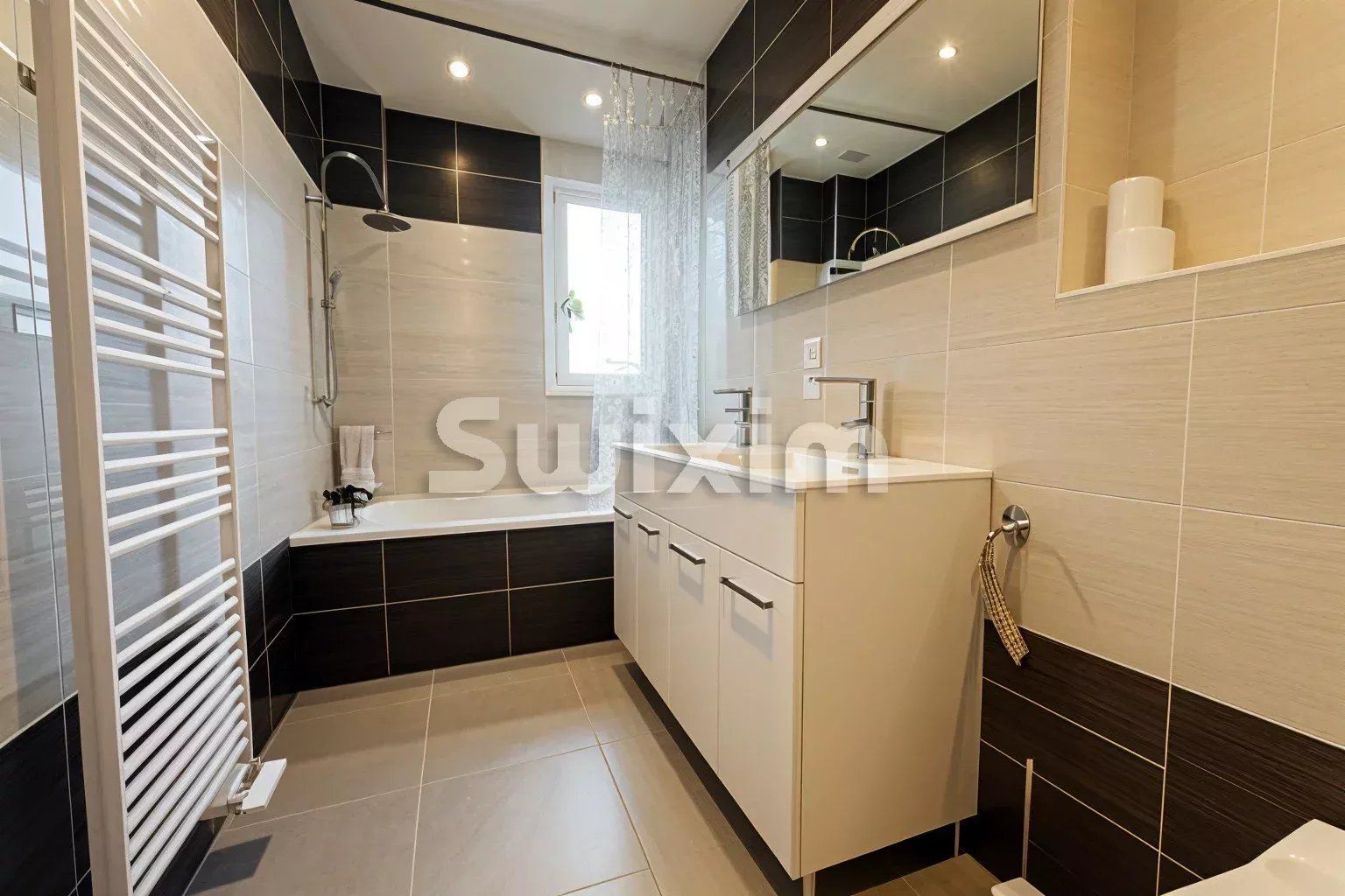 appartement 4 Zimmer zum verkauf auf Ferney-Voltaire (01210)