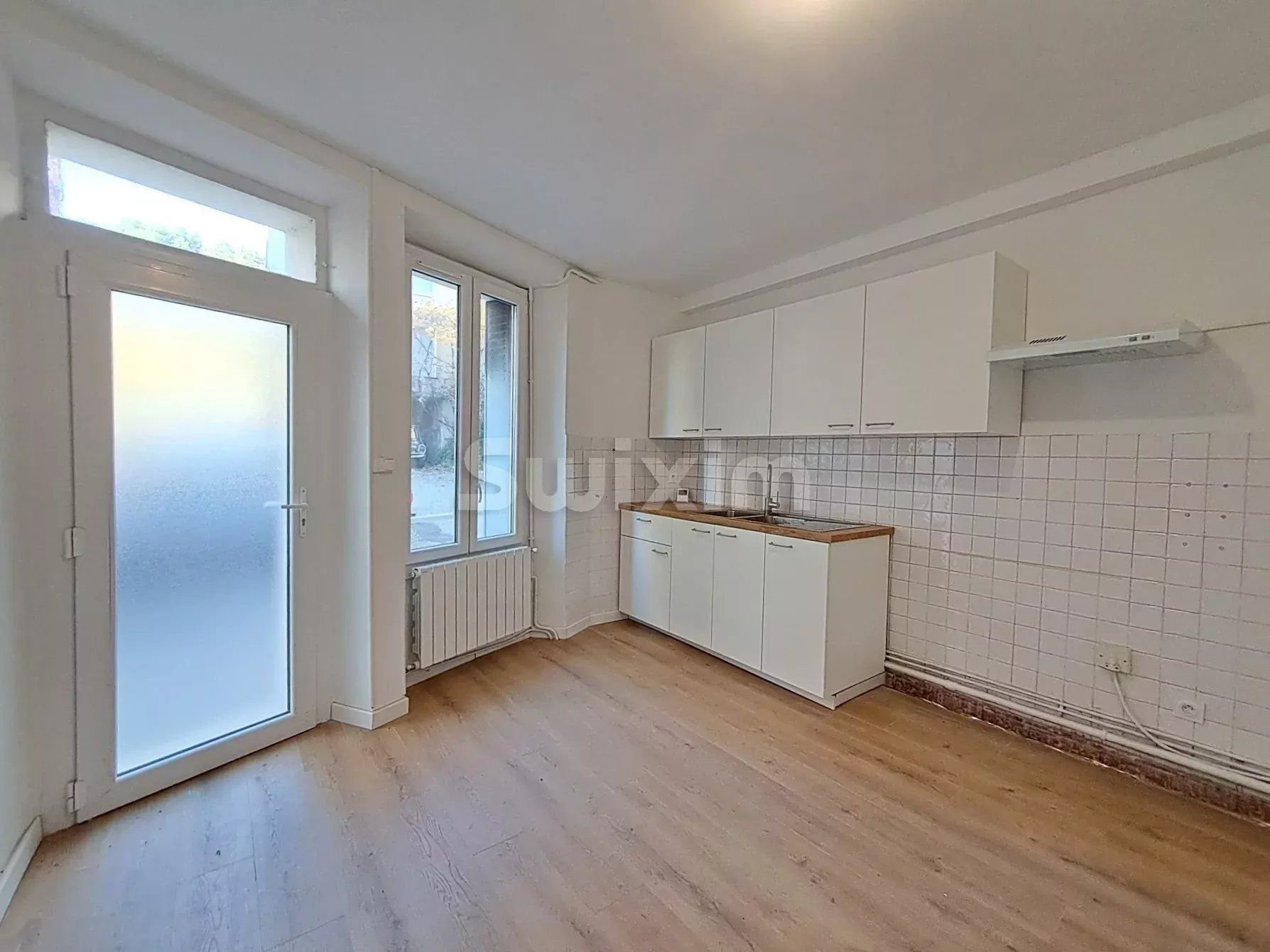 casa 5 Camere in vendita su Génolhac (30450)