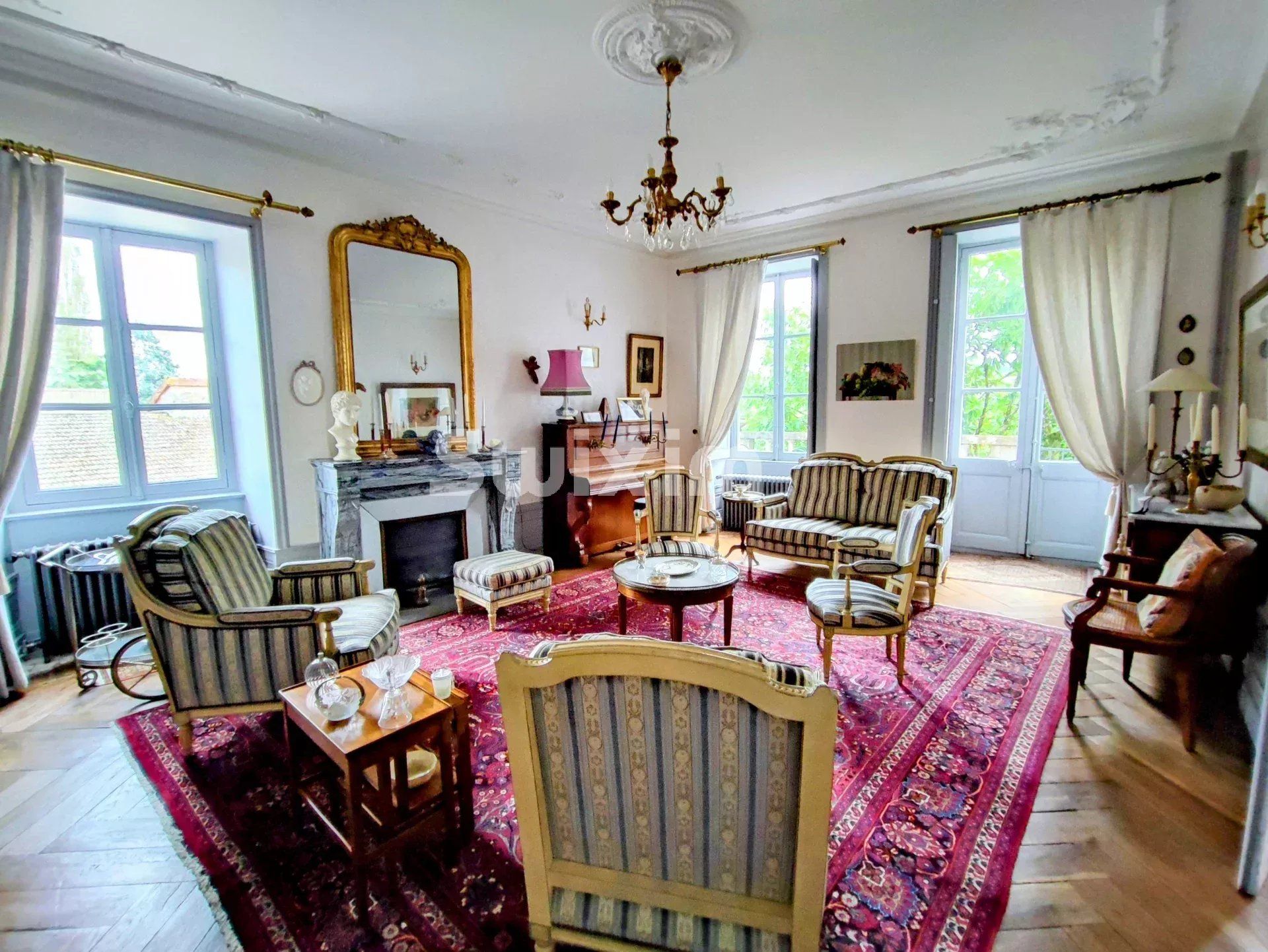 property 12 Rooms for sale on Beaune (21200)