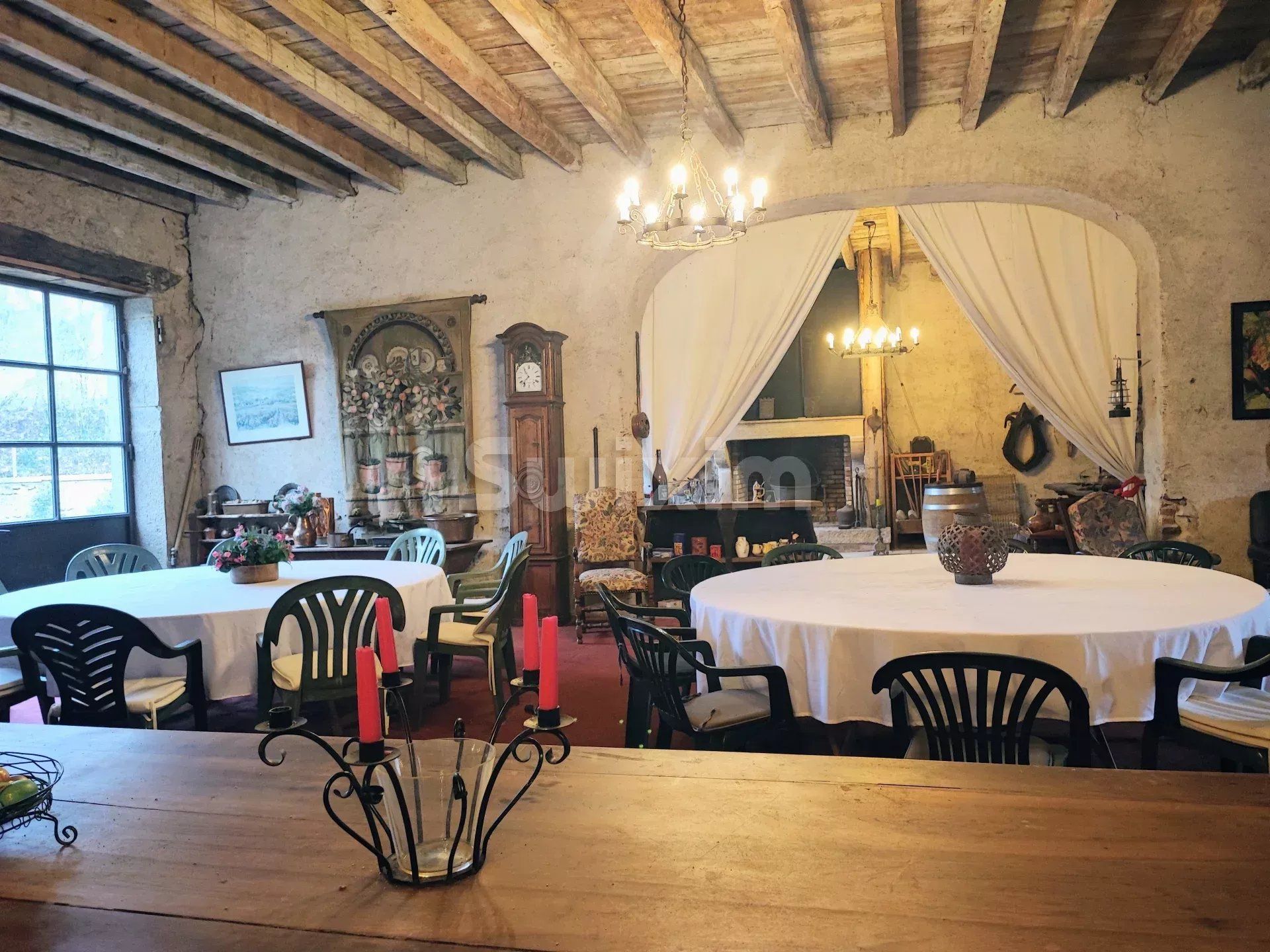 propriété 12 Pièces en vente sur Beaune (21200)