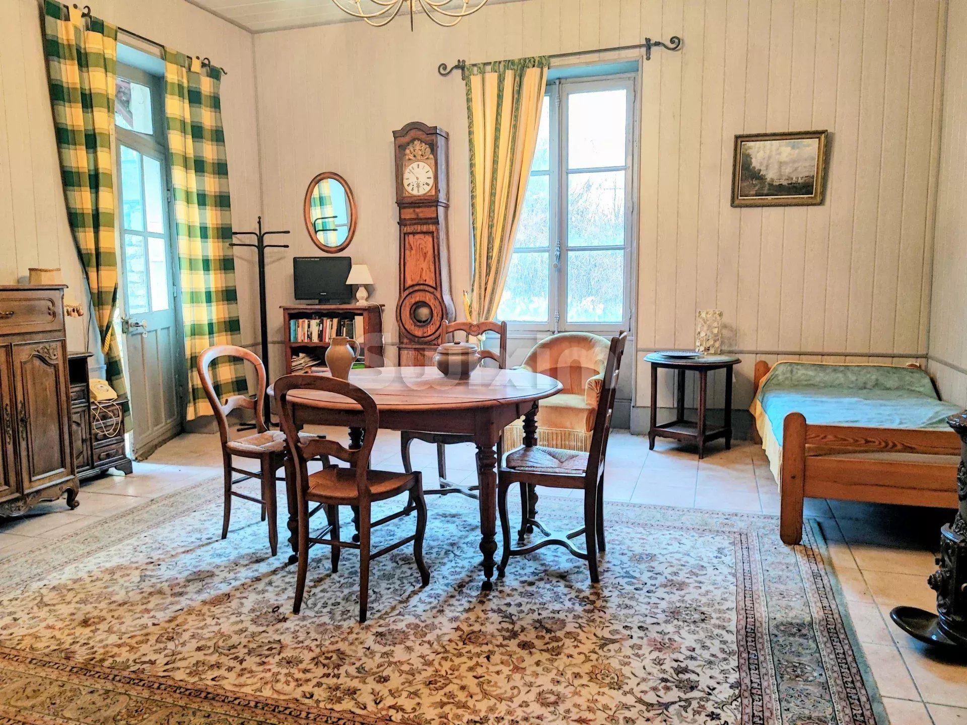 propriété 12 Pièces en vente sur Beaune (21200)