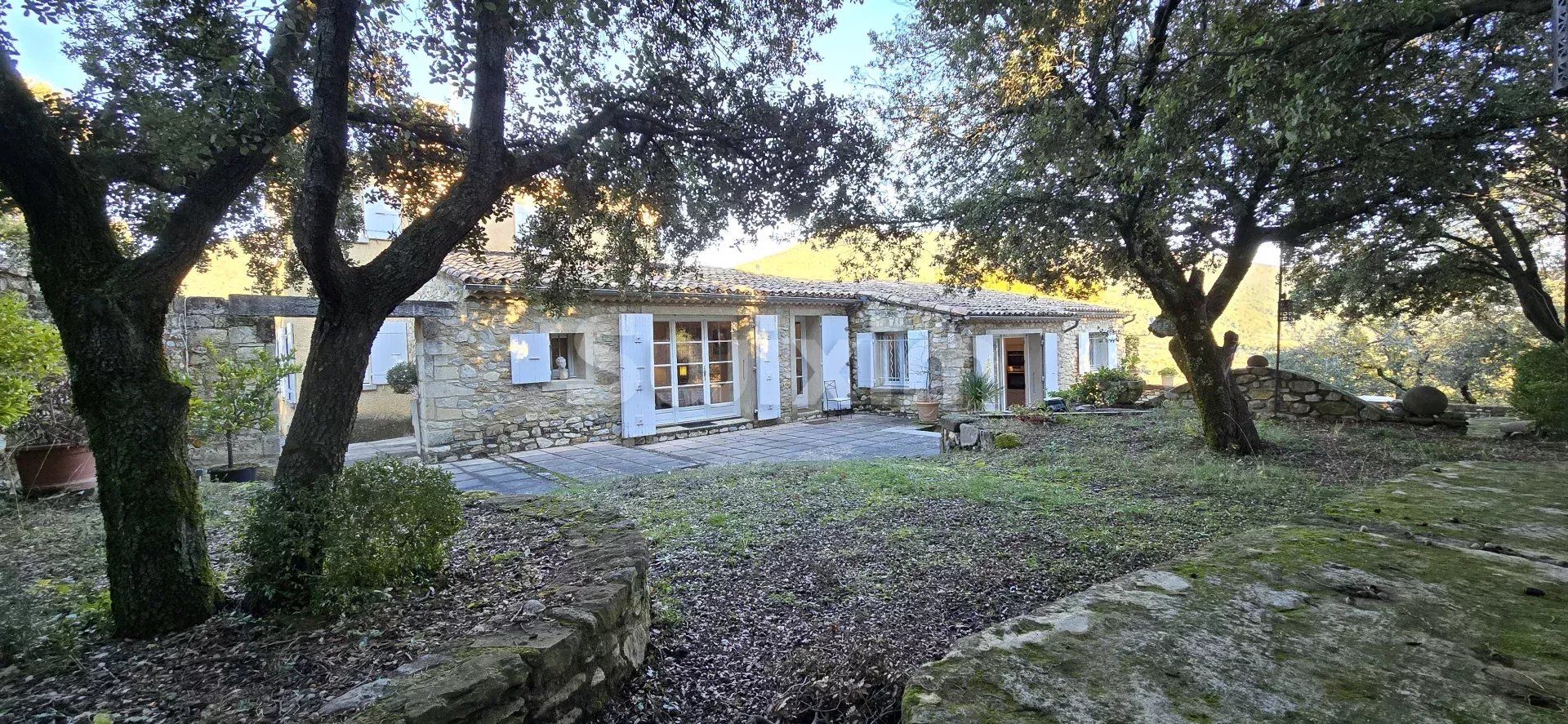 maison 8 Pièces en vente sur Nyons (26110)