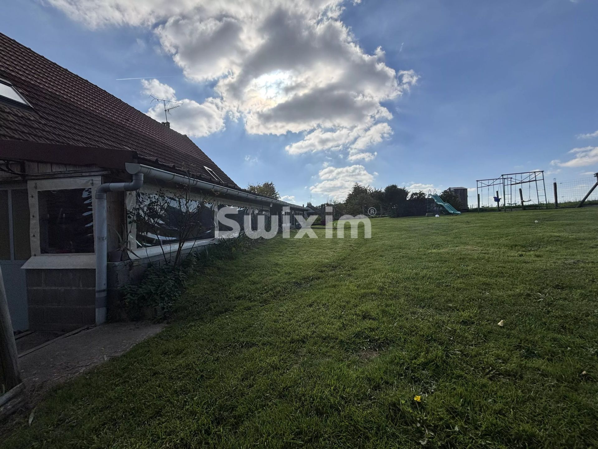 house 6 Rooms for sale on Bazoches (58190)