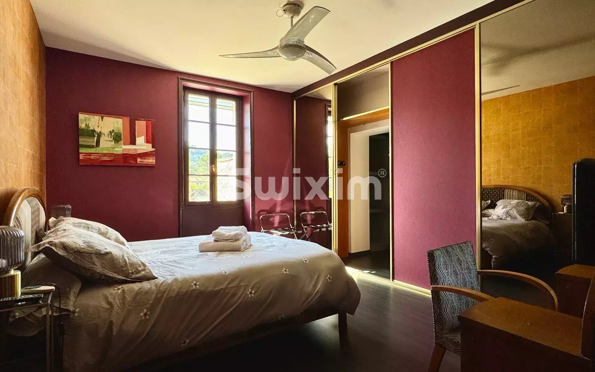 bastide 8 Rooms for sale on Saint-Paul-Trois-Châteaux (26130)