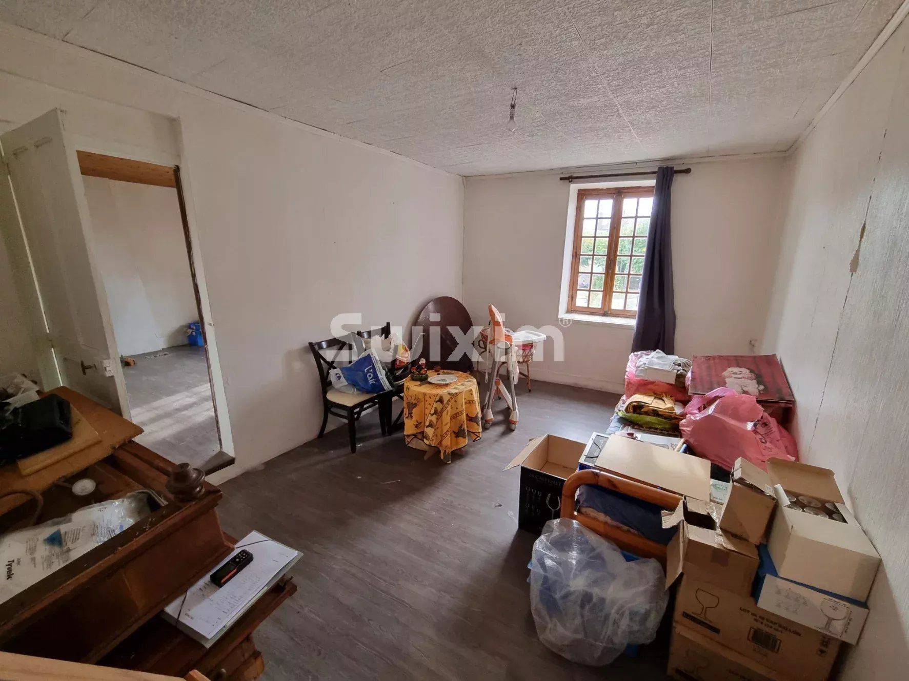 locale commerciale 7 Camere in vendita su Clamecy (58500)