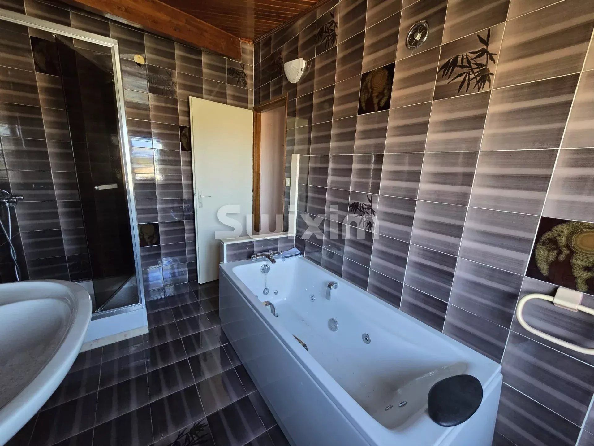 appartement 6 Pièces en vente sur Orange (84100)