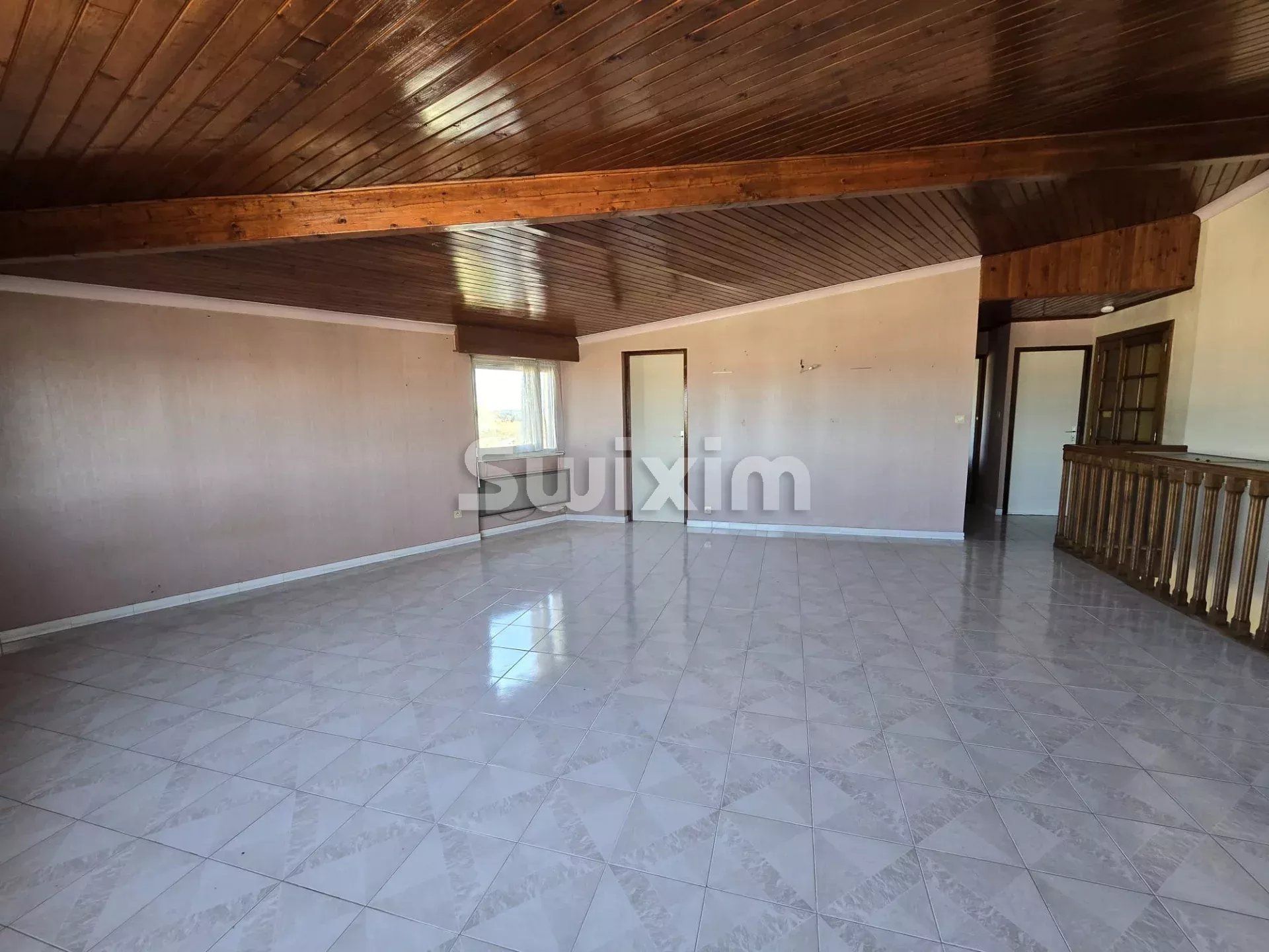 appartement 6 Pièces en vente sur Orange (84100)