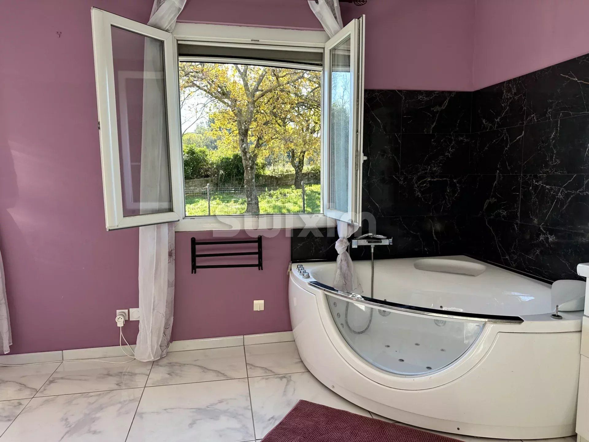 villa 5 Quartos para venda sobre Laudun-l'Ardoise (30290)