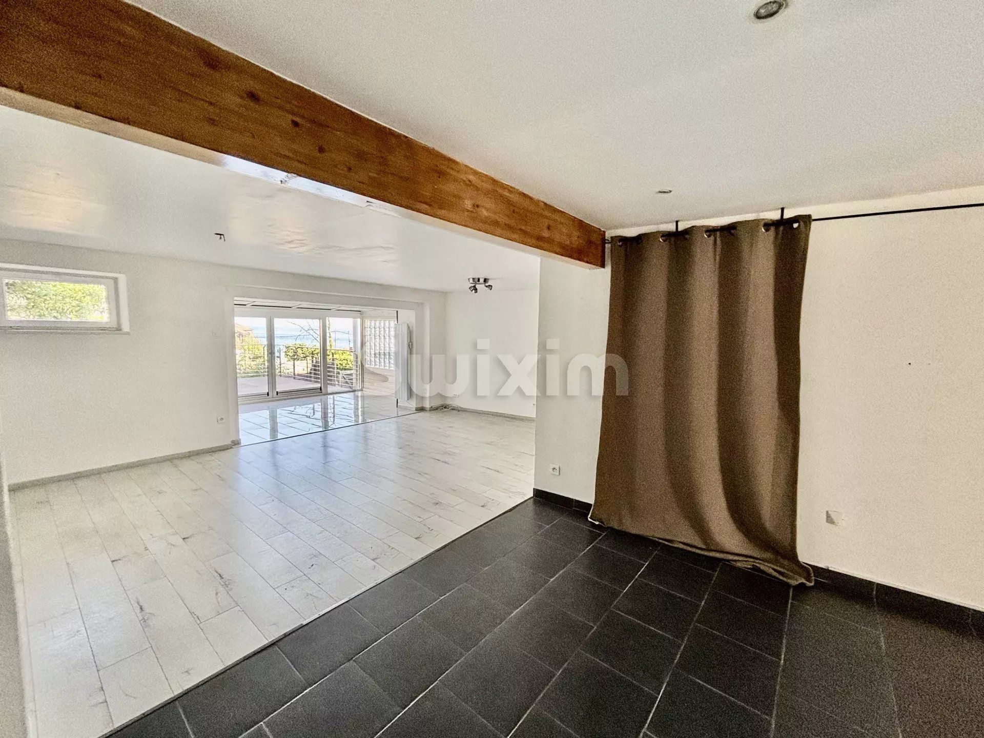 apartment 3 Rooms for sale on Saint-Gingolph (74500)