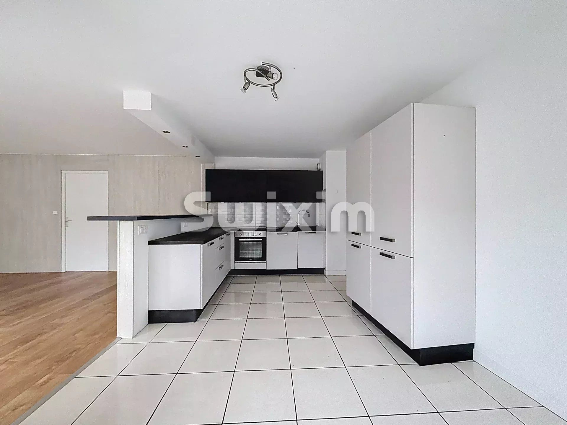 apartment 3 Rooms for sale on Ferney-Voltaire (01210)