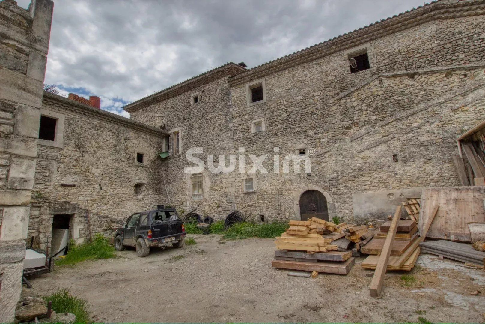 mas 15 Pièces en vente sur Grignan (26230)