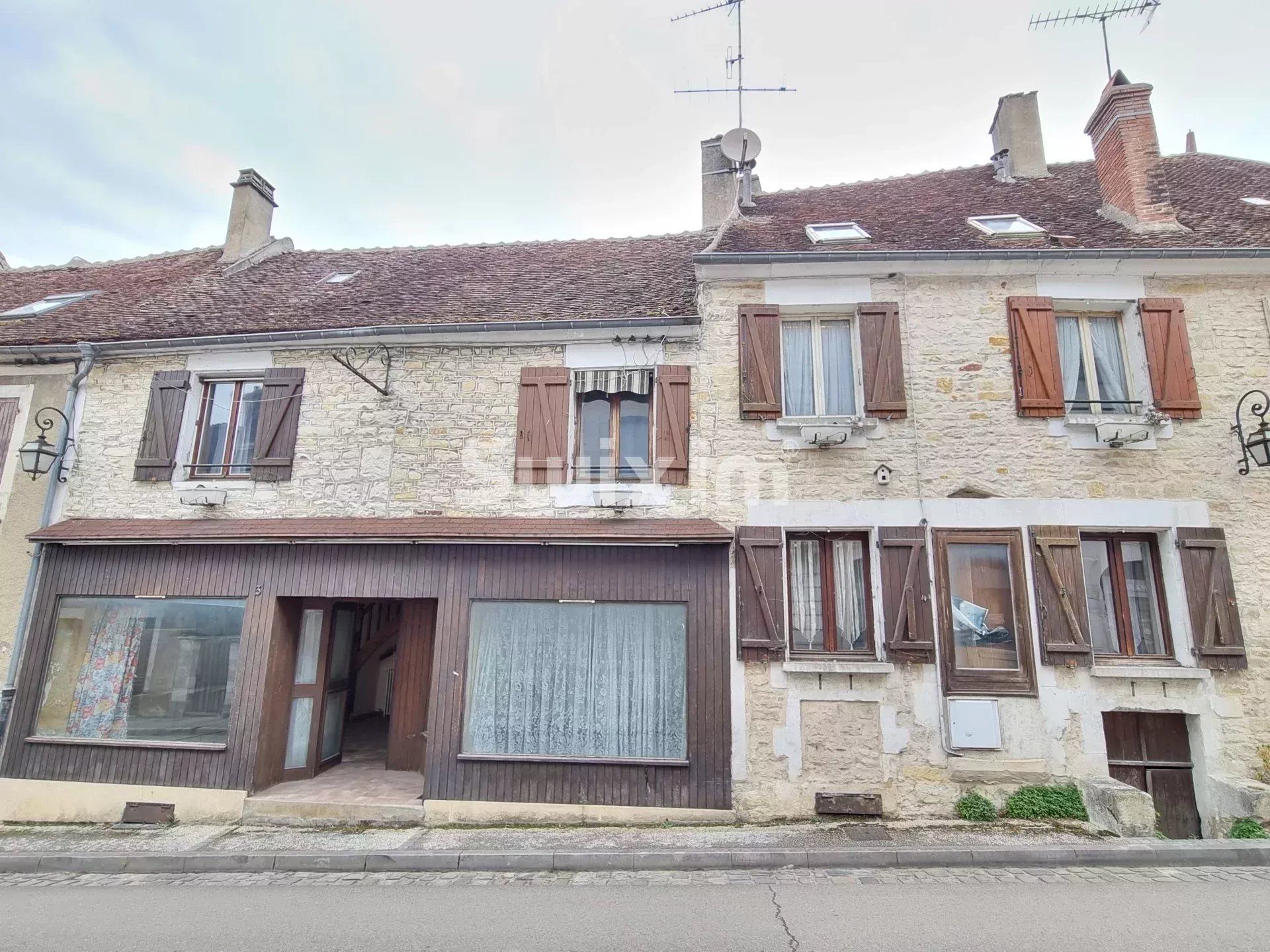 Vendita Casa Vermenton 7&nbsp;Camere 167&nbsp;m²