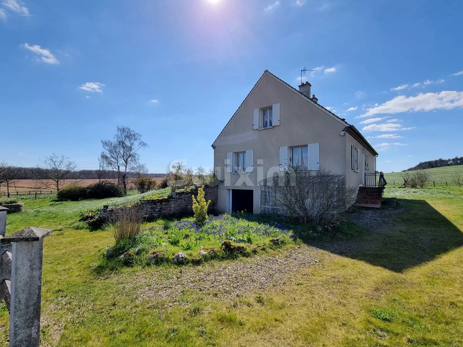 Vendita Padiglione Châtel-Censoir 7 Camere 179.8 m²