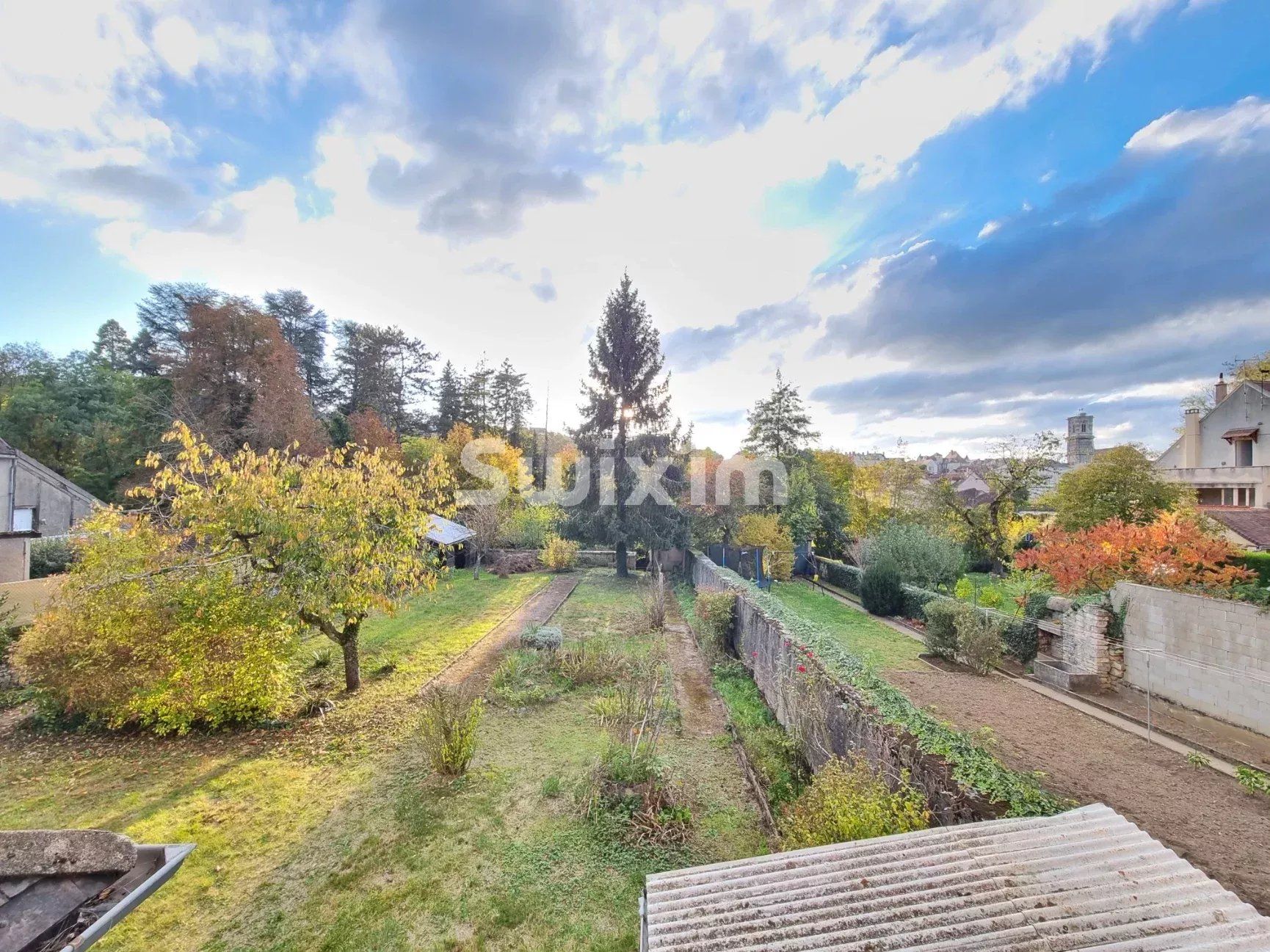 Venta Casa Clamecy 6&nbsp;Salas 117.3&nbsp;m²